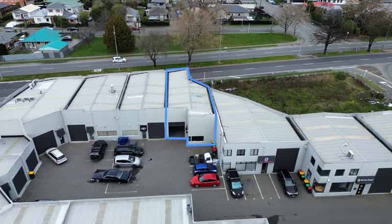 1/473 Brougham Street, Waltham