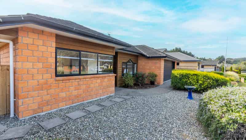 33 Waterstone Avenue, Paraparaumu