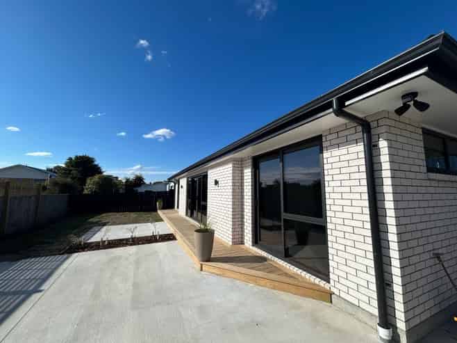 B/38 Hinemoa Avenue, Taupo