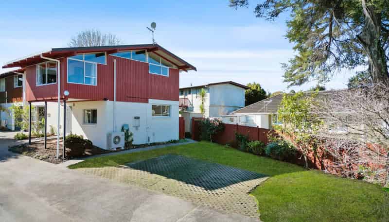 1/41 Matuhi Rise, Henderson