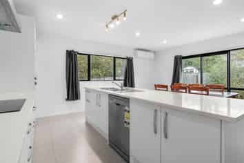 27A Keegan Drive, Massey