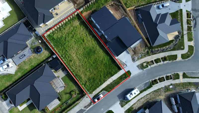 18 Awa Avenue, Helensville