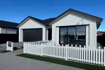 9 Parkland Loop, Milldale