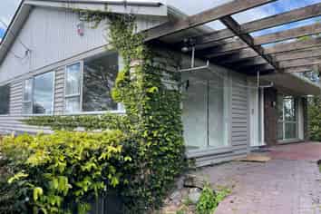 150 Albany Heights Road, Albany