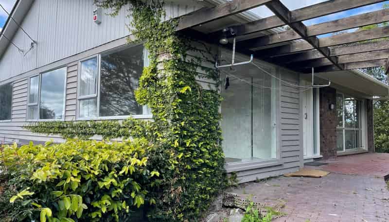 150 Albany Heights Road, Albany
