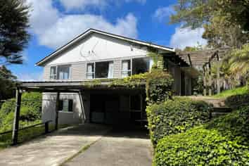 150 Albany Heights Road, Albany