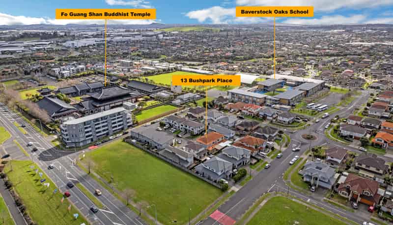 13 BUSHPARK PLACE, Flat Bush