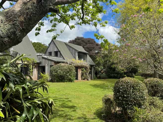 306 Linwood Road, Karaka
