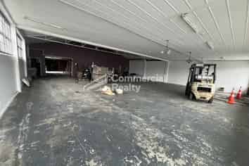 Vacant Possession & Standalone