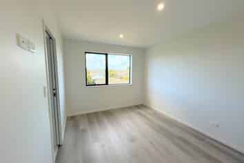 4/418 Richardson Road, Mount Roskill