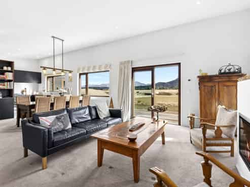 185 Burdon Loop, Lake Hawea
