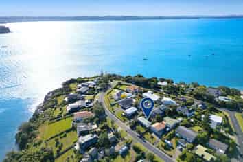 7a The Crescent, Tindalls Beach