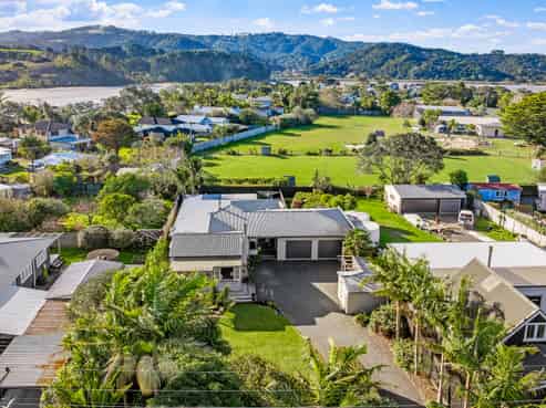 5 Riverside Drive, Point Wells