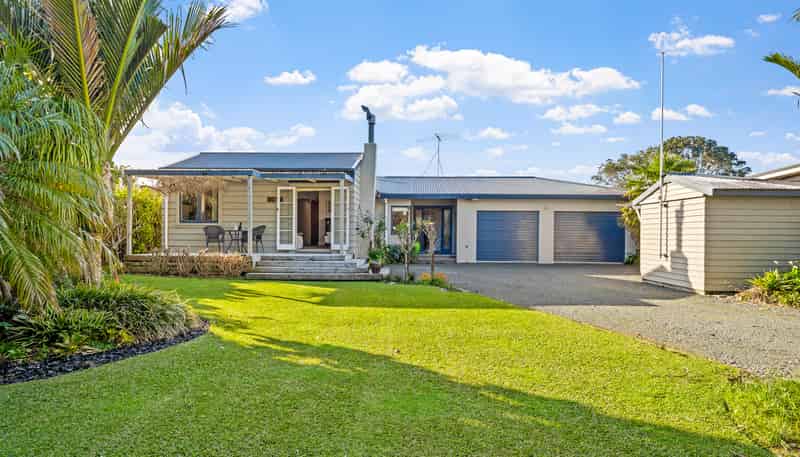 5 Riverside Drive, Point Wells