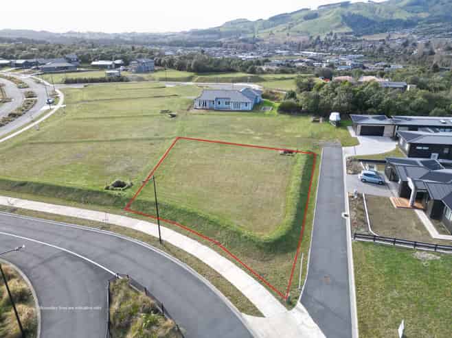 3 Broadleaf Way, Kinloch