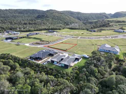 3 Broadleaf Way, Kinloch