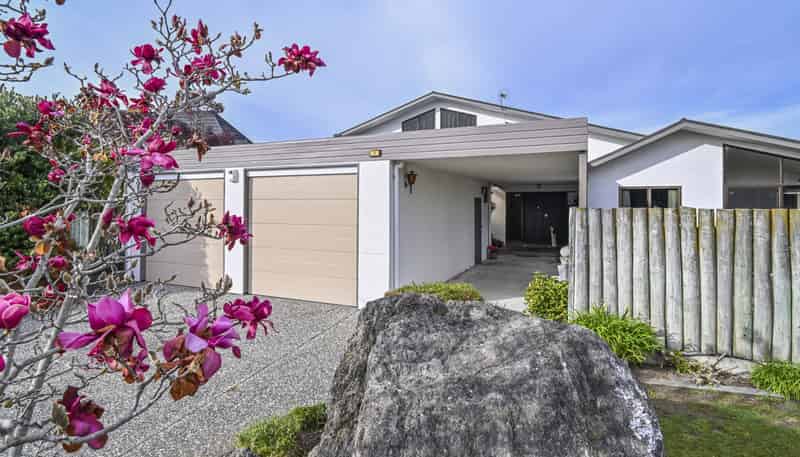 17 Donegal Crescent, Tamatea