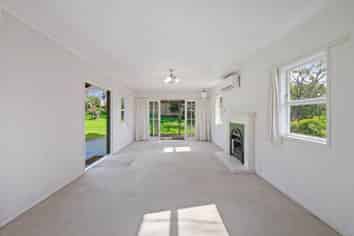 8 Normanton Street, Glenfield