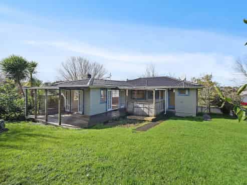 8 Normanton Street, Glenfield