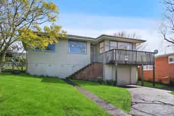 8 Normanton Street, Glenfield