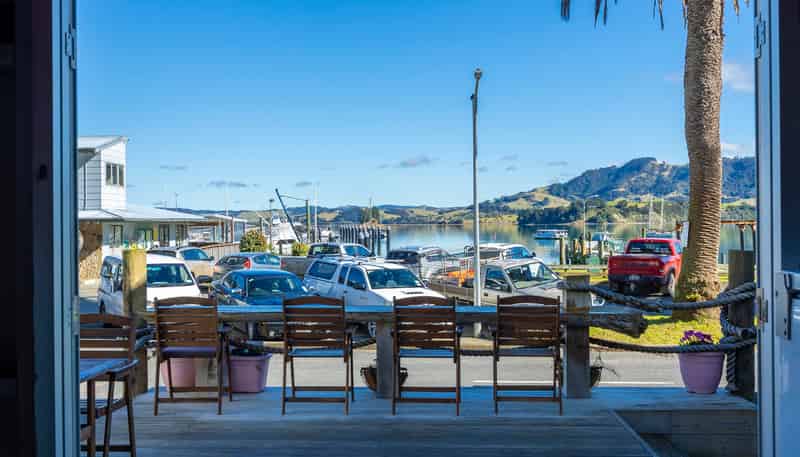 576 Whangaroa Road, WHANGAROA