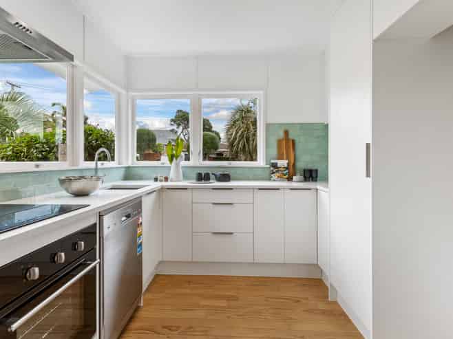 1/14 Westwell Road, Belmont