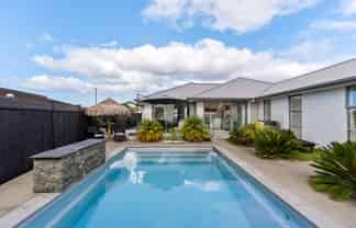 6 Davey Crescent, Millwater