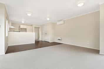 28B Enderley Avenue, Enderley