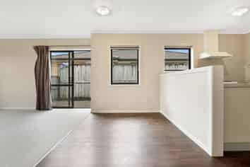 28B Enderley Avenue, Enderley