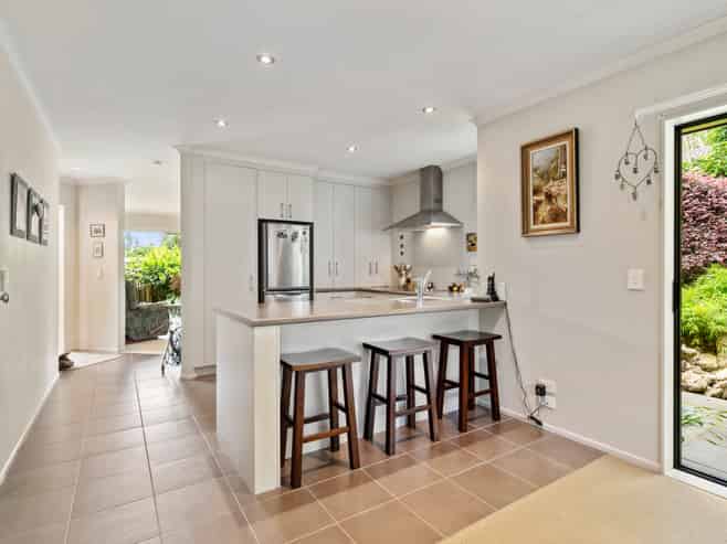 56 Aquarius Drive, Kawaha Point