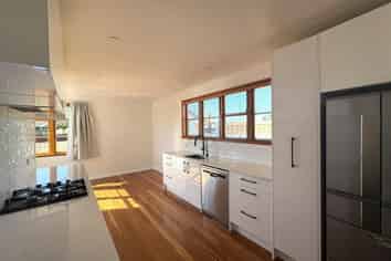 140 Clarkin Road, Fairfield