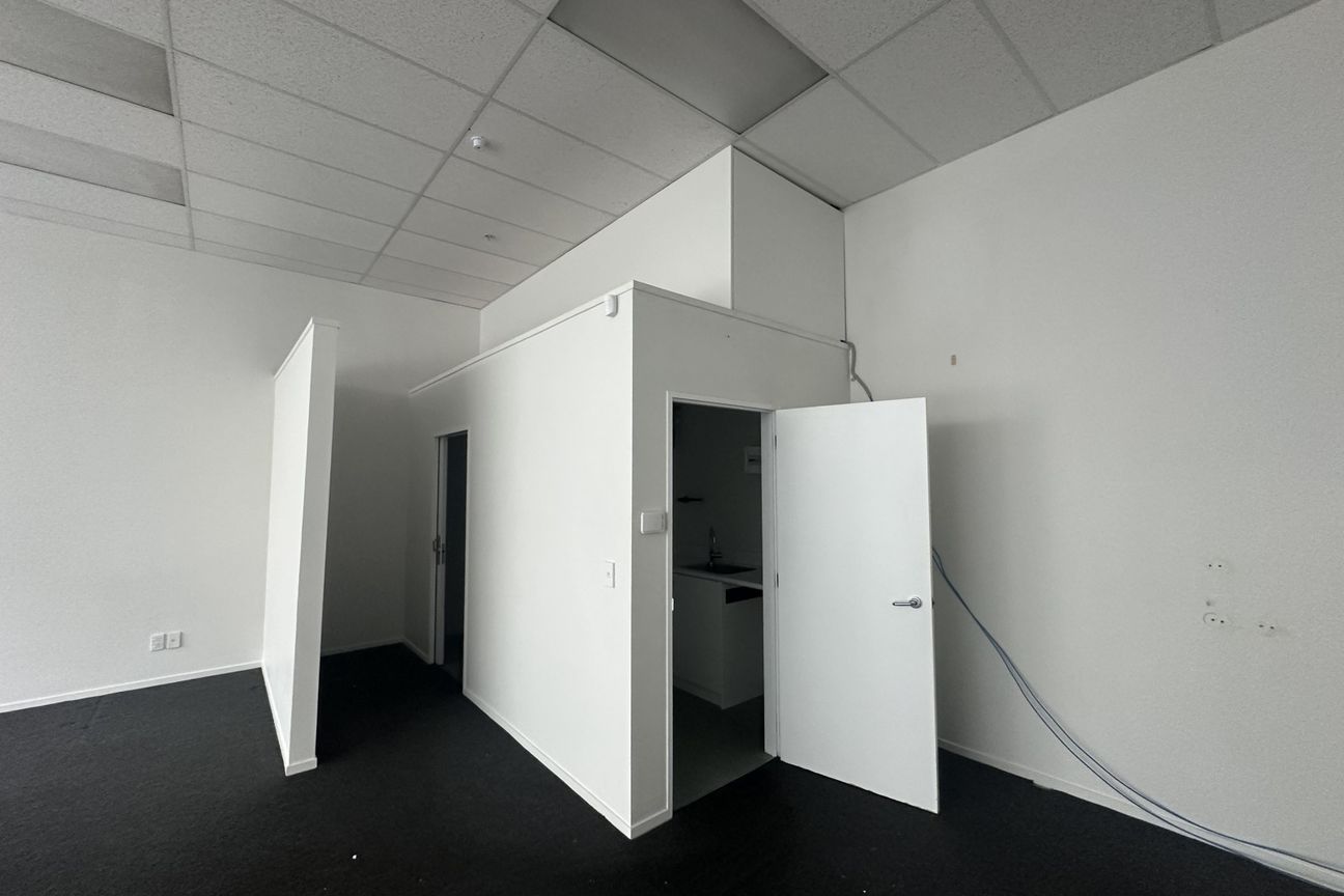 Afforadable Shop in Takapuna - Bild 6