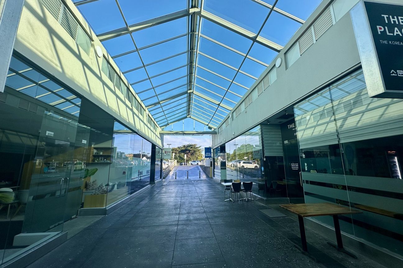 Afforadable Shop in Takapuna - Bild 2