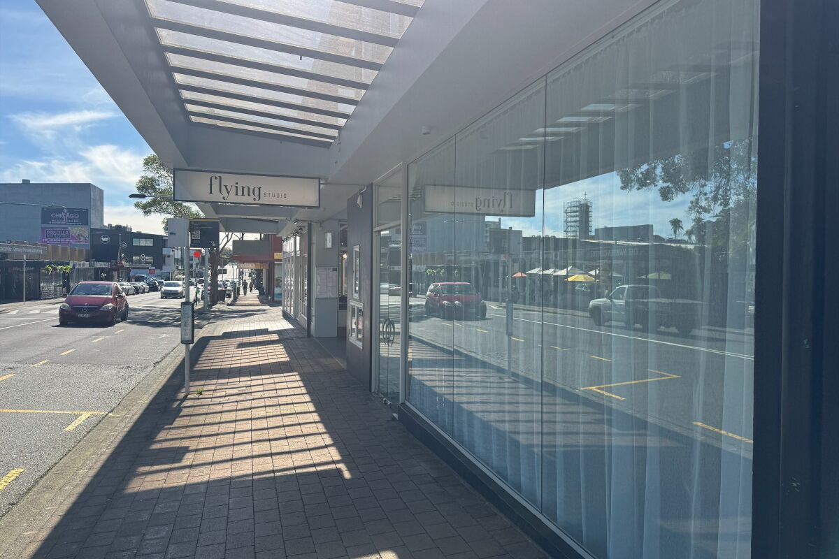 Superb 153m² Retail Space -Takapuna - Aanzicht 6