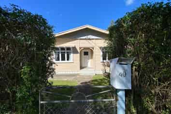 40 Alberta Street, Point Chevalier