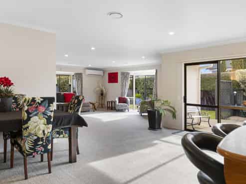 1 Vaucluse Drive, Nukuhau