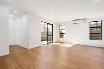 16C  Marlowe Road, Blockhouse Bay