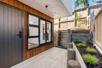 16C  Marlowe Road, Blockhouse Bay