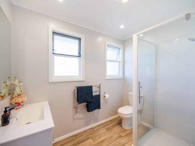 2 Lockhart Avenue, Milson