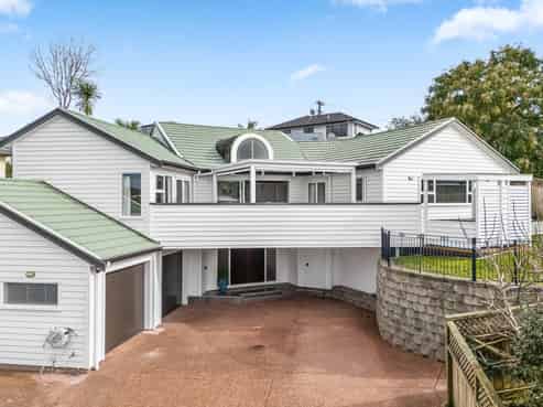 9 San Marino Drive, Henderson