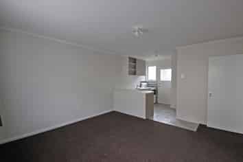 2/65 Linton Street, West End