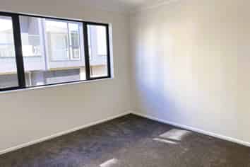 unit E/55 Drake Street, Howick