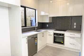 unit E/55 Drake Street, Howick