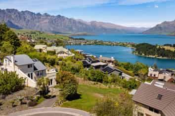 15 Manchester Place, Queenstown
