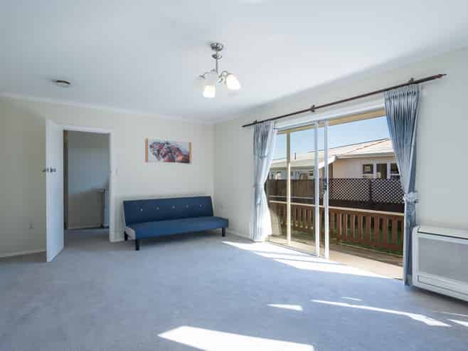 383 Lower Queen Street, Richmond