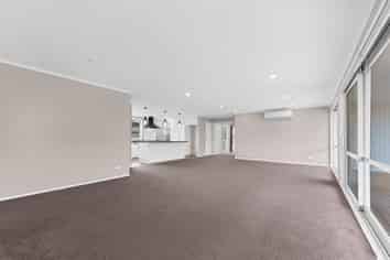 112 Helenslee Road, Pokeno