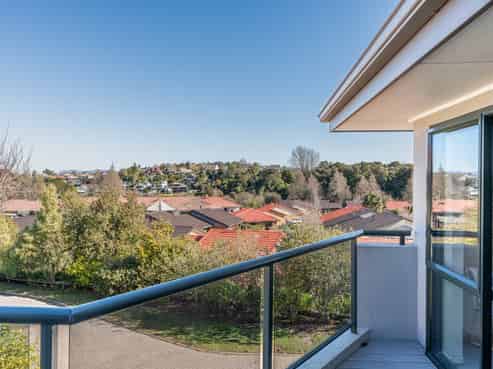 57 Grosvenor Gardens, Flagstaff