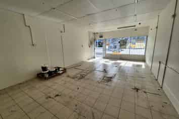 Affordable 85sqm Retail – West Coast Road