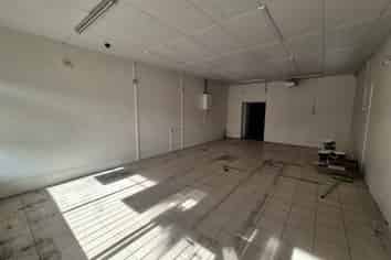 Affordable 85sqm Retail – West Coast Road