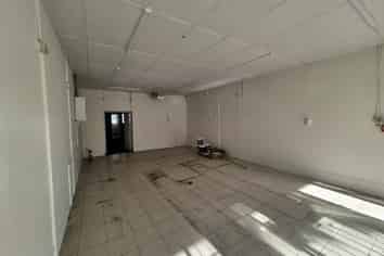 Affordable 85sqm Retail – West Coast Road